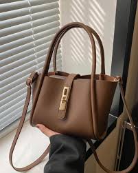 Sac Seau Femme en Suédine avec Fermoir – Élégant et Pratique – Image 2