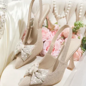 Escarpins Slingback Beige avec Nœud Perlé – Talon Élégant Pointure 37